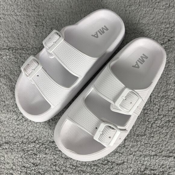 MIA Shoes - Mia Womens sz 8M Open Toe Double Straps Slip On Sandals White Barbie Core